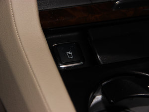 2014ML 400 4MATIC Ӹ п؅^