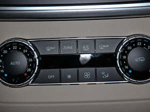 2014ML 400 4MATIC Ӹ п؅^