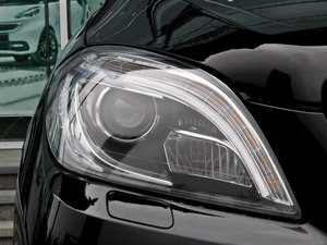 2014ML 400 4MATIC A ^