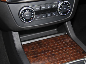 2014ML 400 4MATIC A g