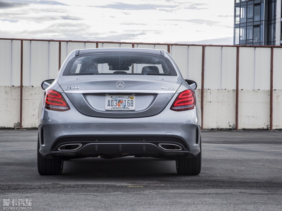 2014YC(M) C 300 4MATIC Ҏ