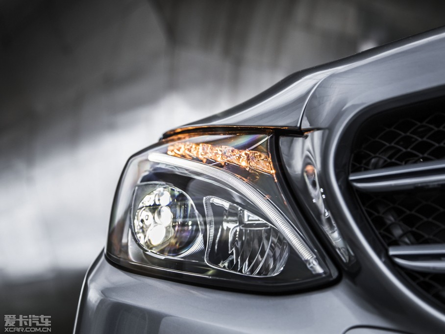 2014YC(M) C 300 4MATIC Ҏ