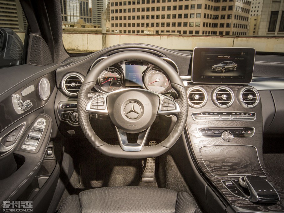 2014YC(M) C 300 4MATIC Ҏ