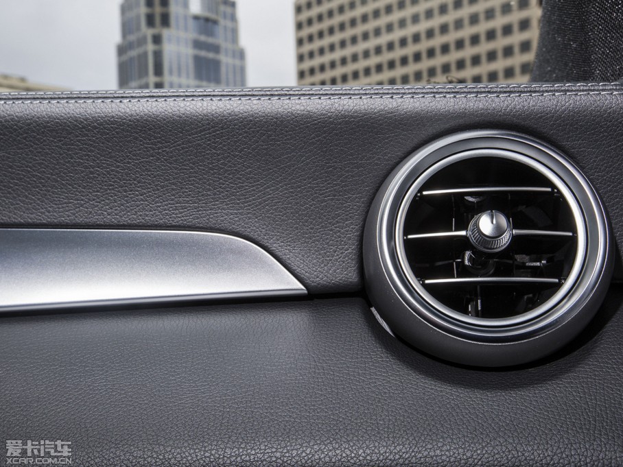 2014YC(j)(M(jn)) C 300 4MATIC Ҏ(gu)