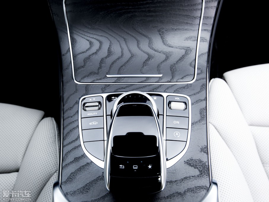 2014YC(M) C 400 4MATIC Ҏ