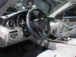 2014C 220 BlueTEC п؅^