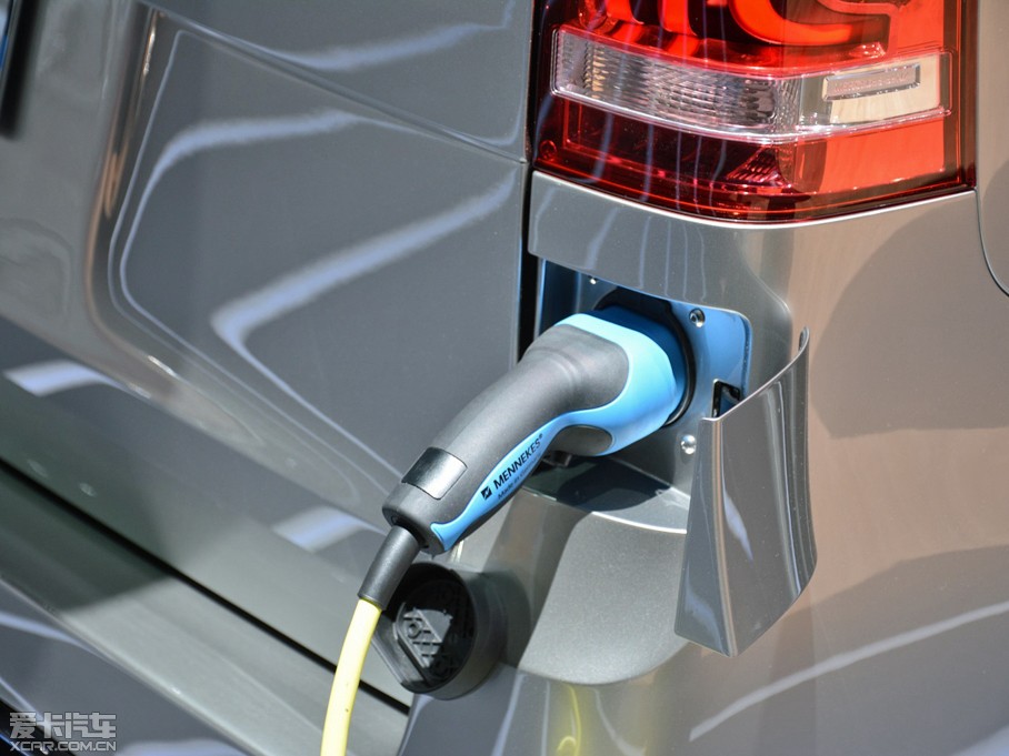 2016��YV��(����) e Concept