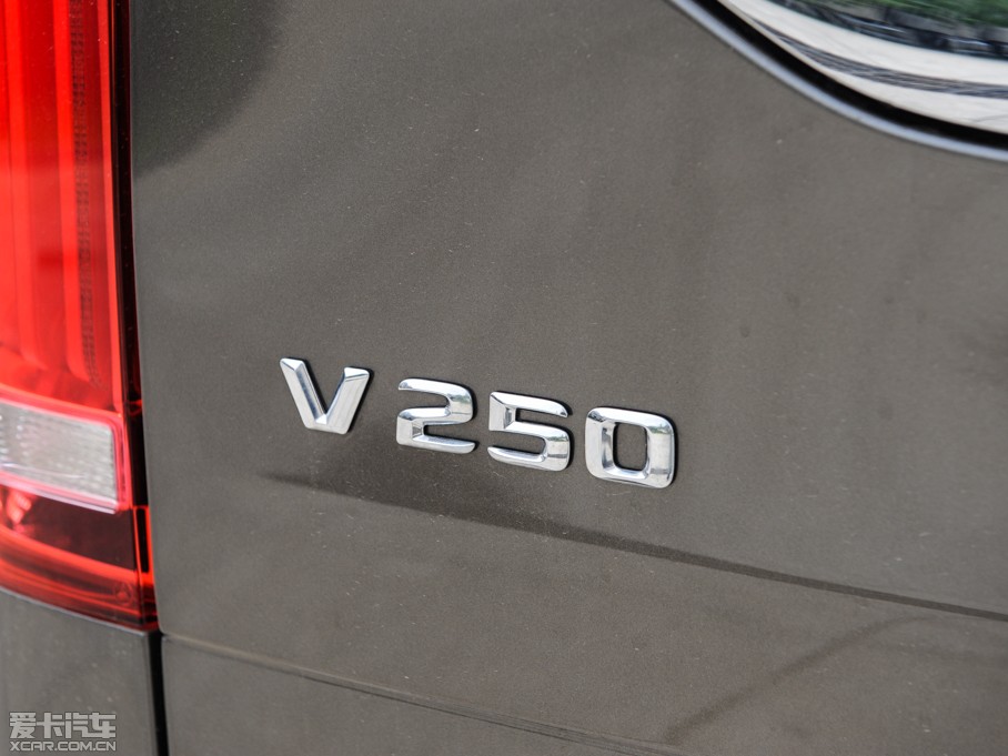 2016��YV��(����) V 250 BlueTEC