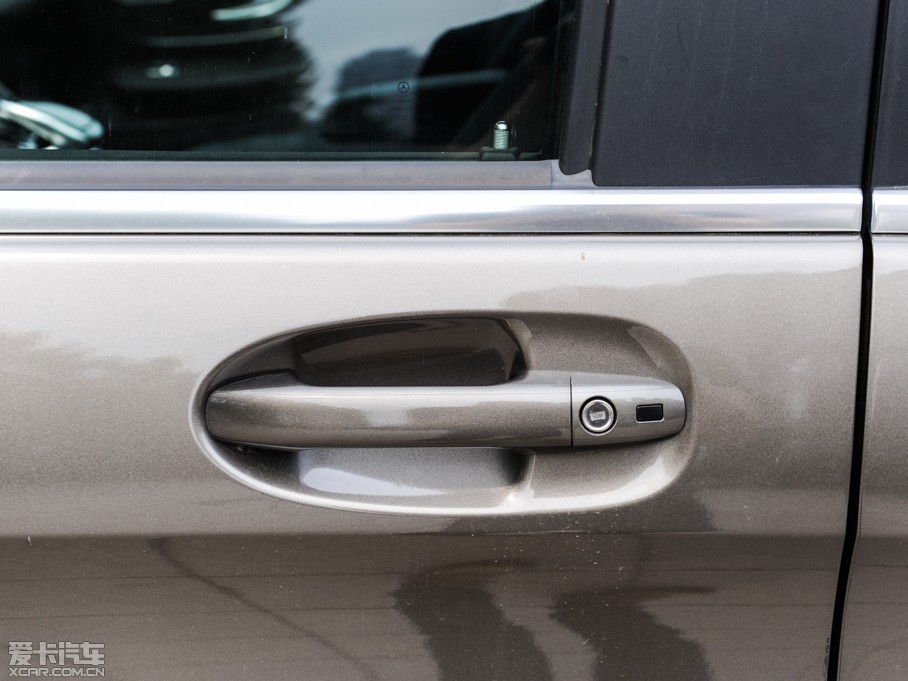 2016��YV��(����) V 250 BlueTEC