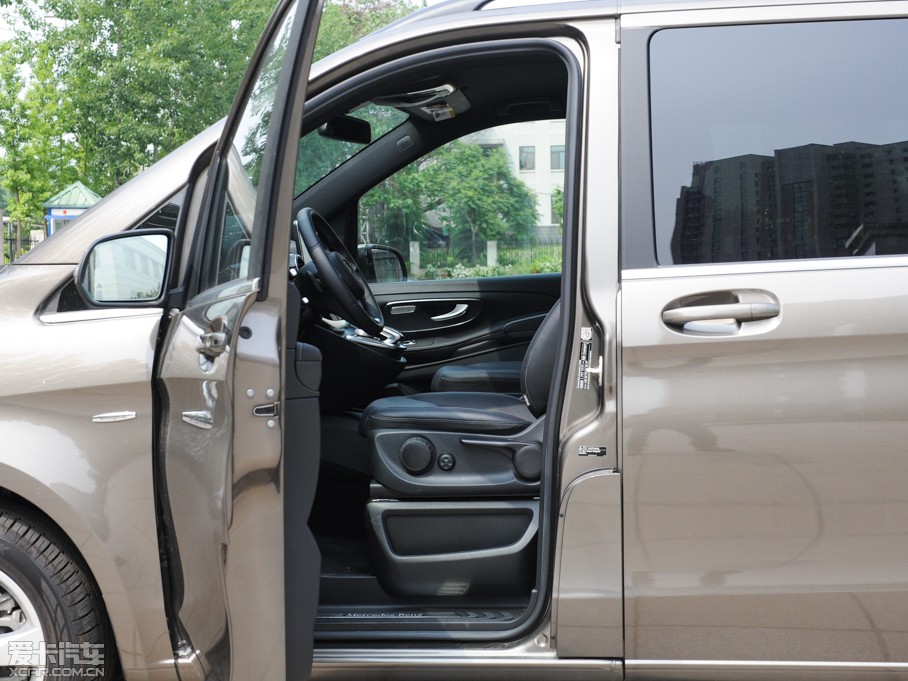 2016��YV��(����) V 250 BlueTEC