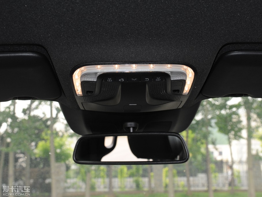 2016��YV��(����) V 250 BlueTEC