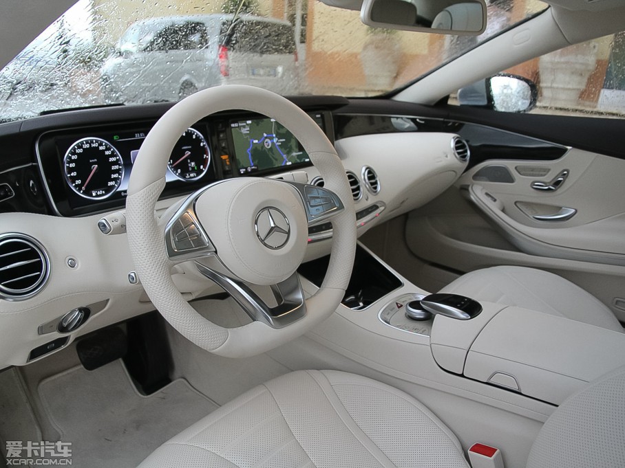 2014��YS���p�T Coupe