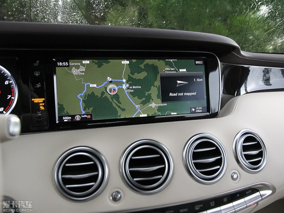 2014��YS���p�T Coupe