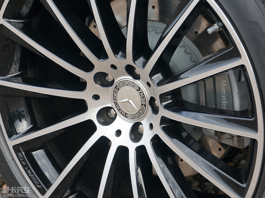 2014��YS���p�T S 550 Coupe