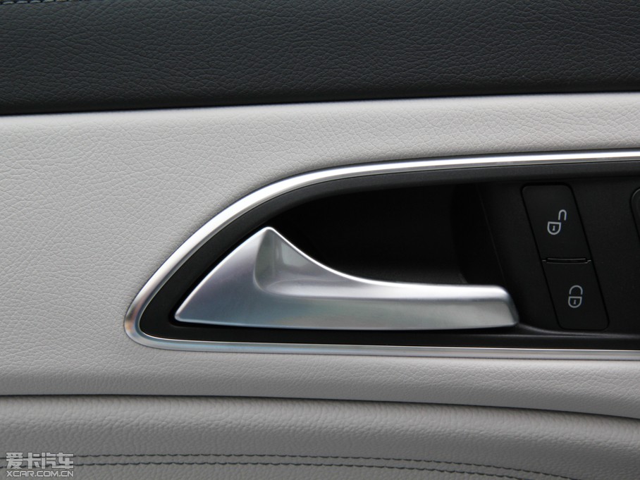 2014YCLA CLA 260 4MATIC