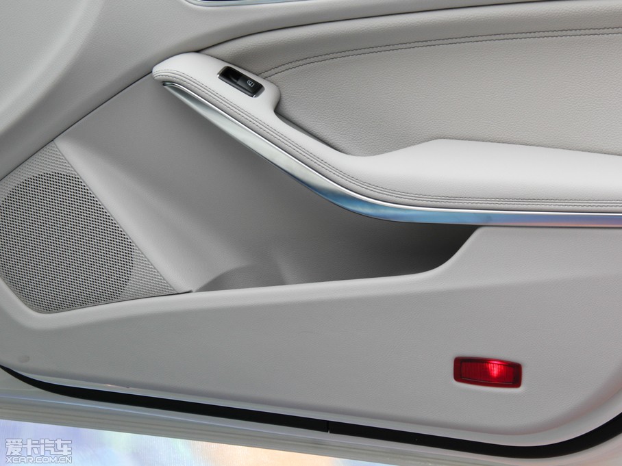 2014YCLA CLA 260 4MATIC