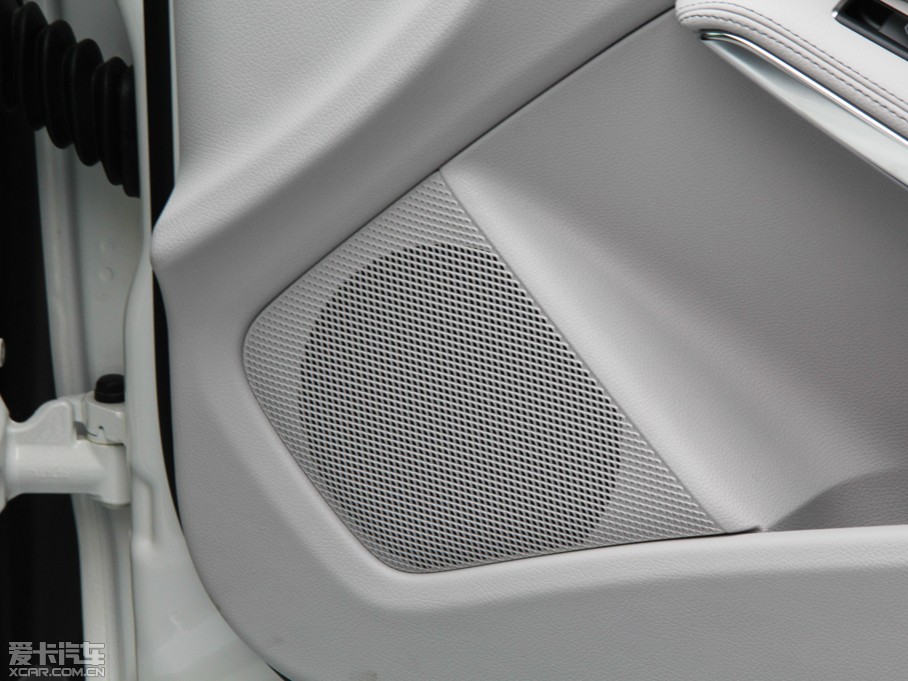 2014YCLA CLA 260 4MATIC