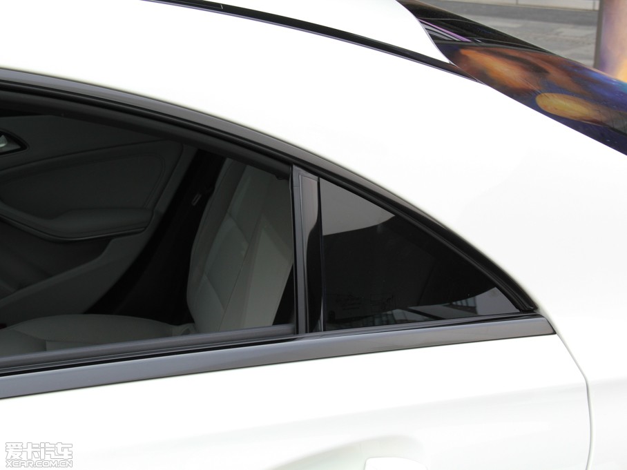 2014YCLA CLA 260 4MATIC