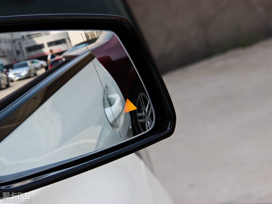 2014YCLA CLA 260 4MATIC