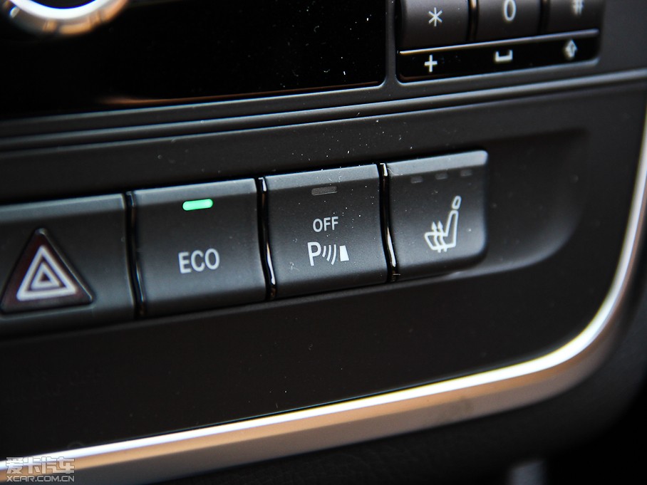 2014YCLA CLA 260 4MATIC