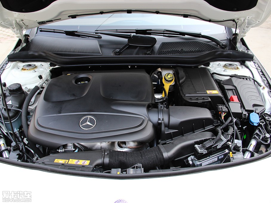 2014YCLA CLA 260 4MATIC