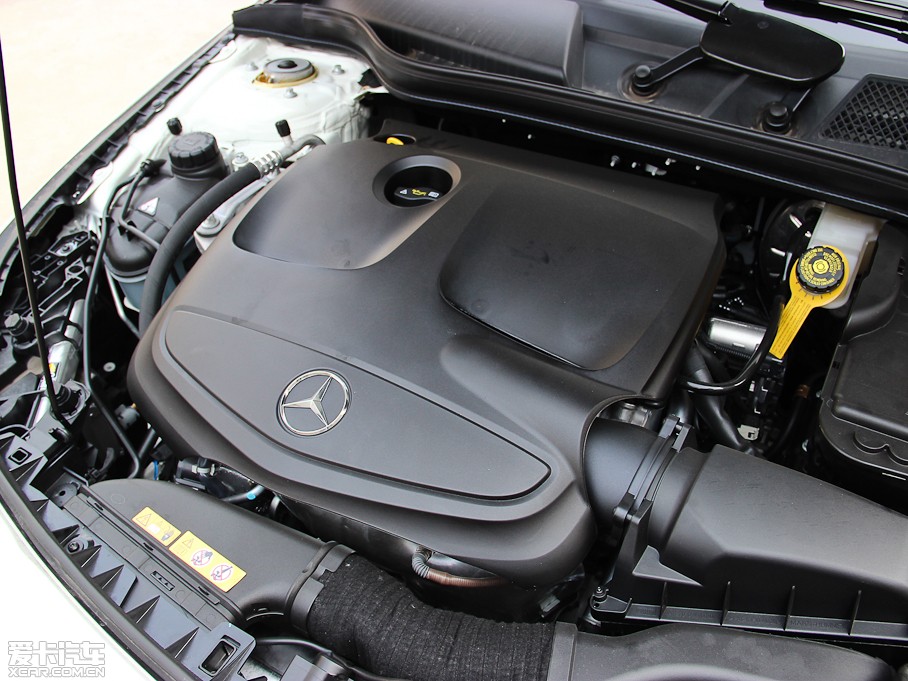 2014YCLA CLA 260 4MATIC