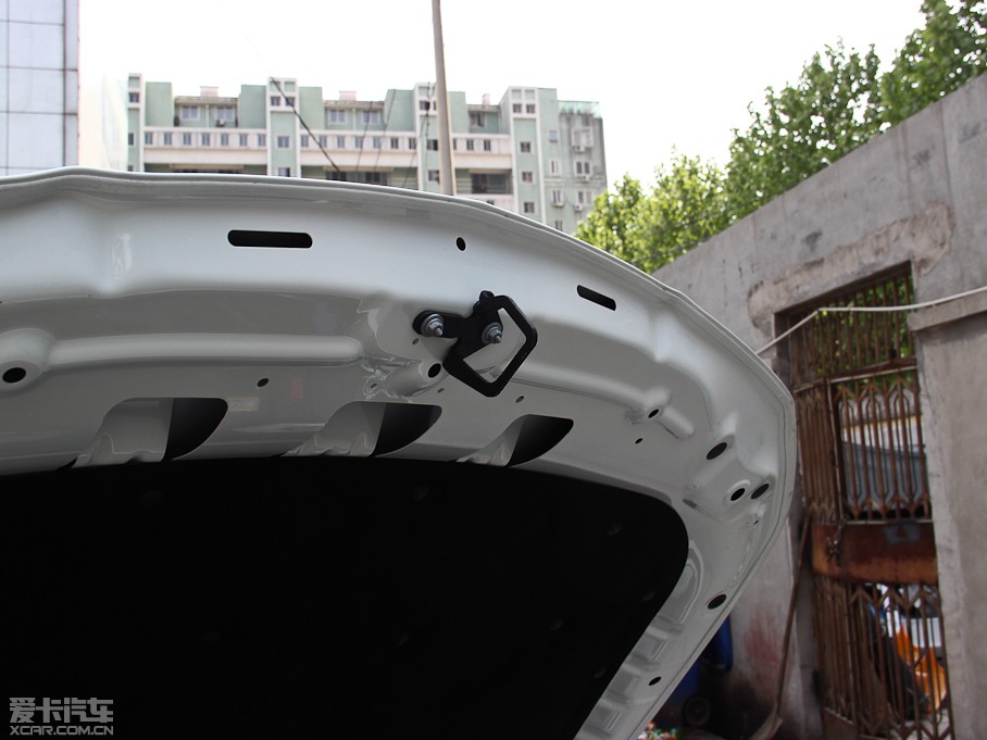 2014YCLA CLA 260 4MATIC