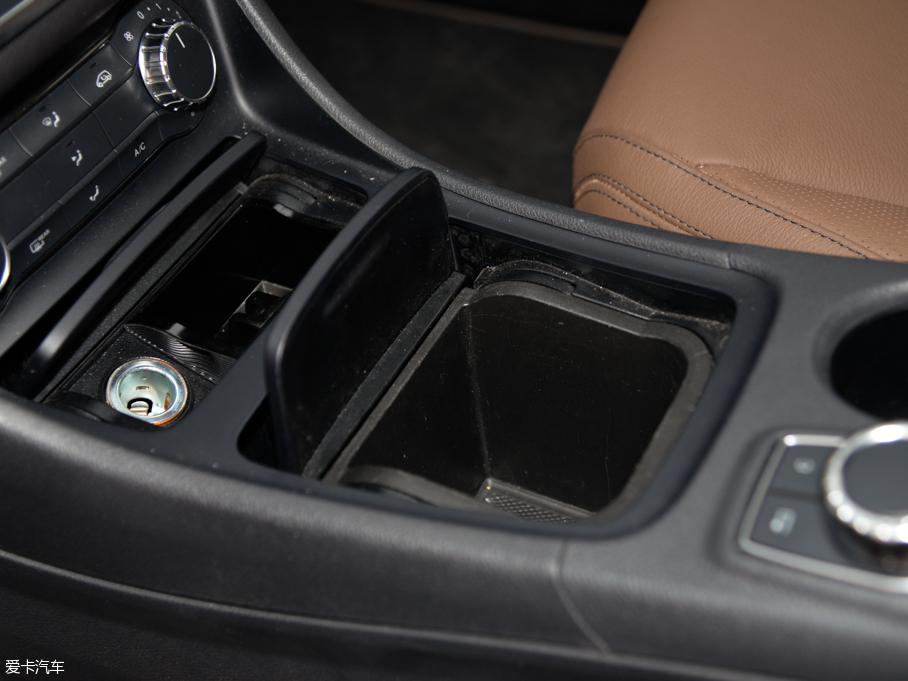 2014YCLA CLA 260 4MATIC