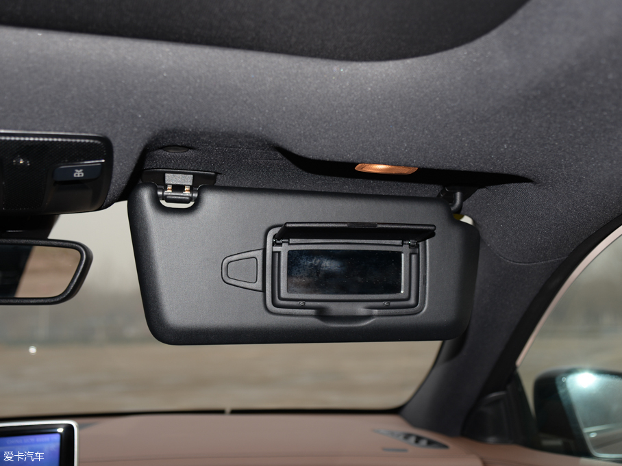 2014YCLA CLA 260 4MATIC