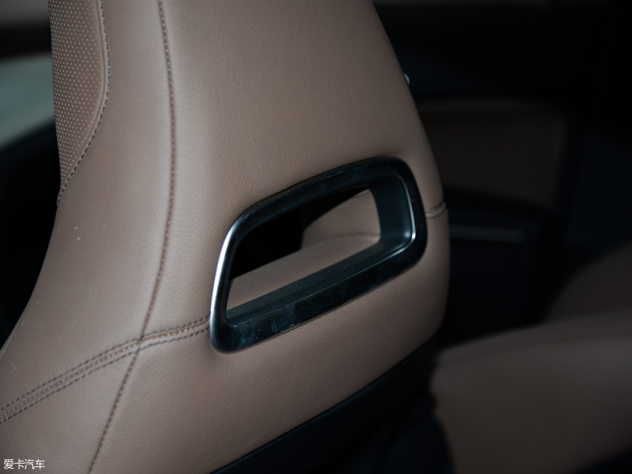 2014YCLA CLA 260 4MATIC