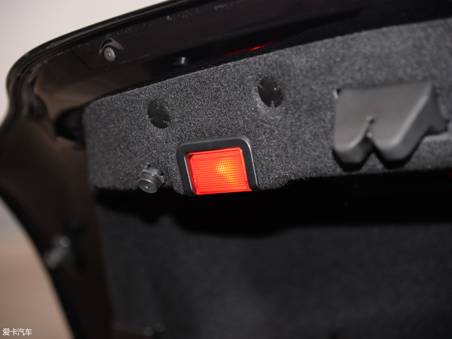 2014YCLA CLA 260 4MATIC