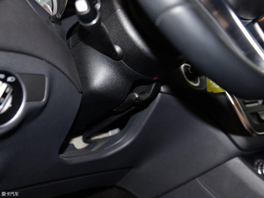 2014YCLA CLA 260 4MATIC