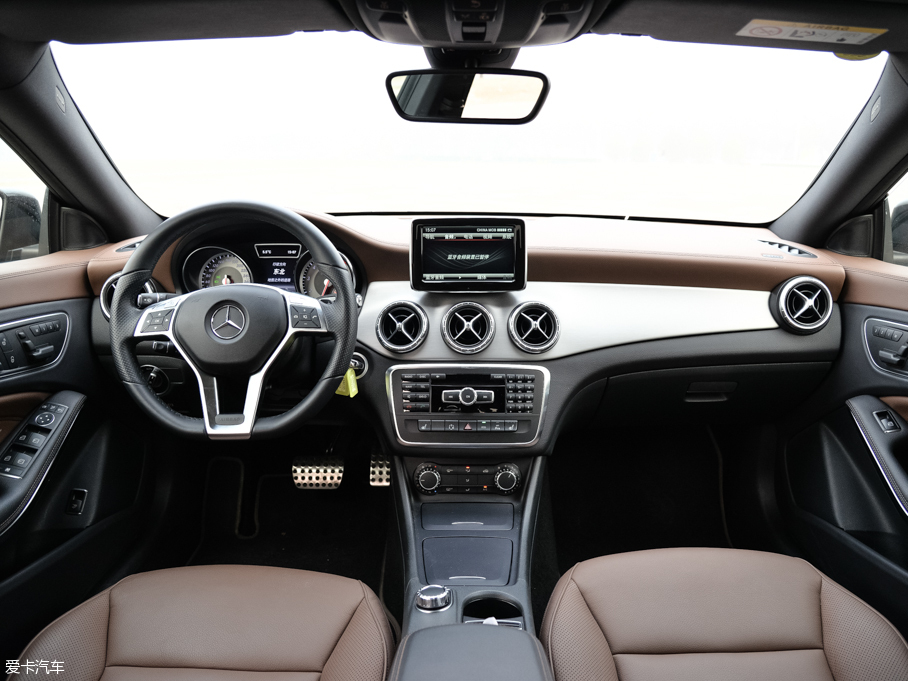 2014YCLA CLA 260 4MATIC