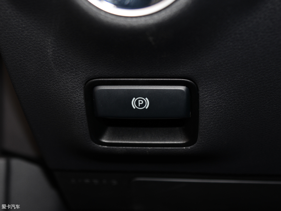 2014YCLA CLA 260 4MATIC