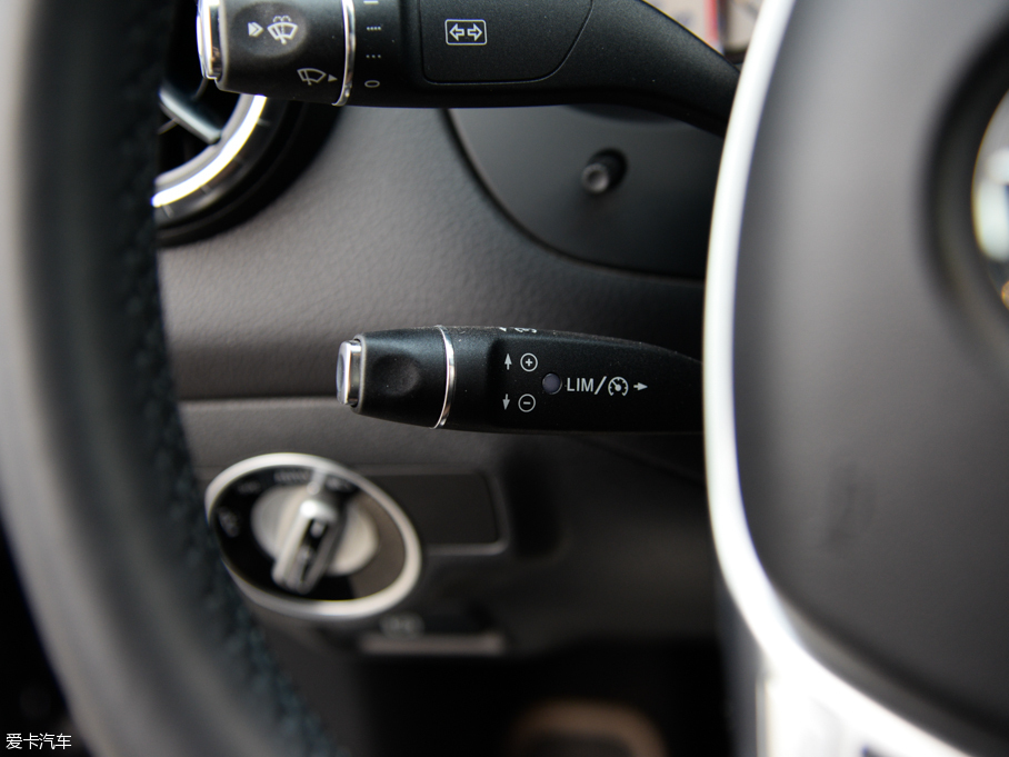 2014YCLA CLA 260 4MATIC