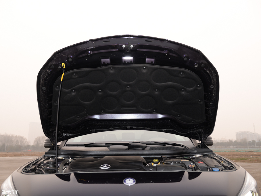 2014YCLA CLA 260 4MATIC