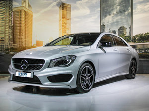 2014CLA 260 4MATIC w^