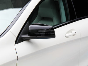 2014��CLA 260 4MATIC �������^