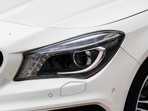 2014��CLA 260 4MATIC �������^