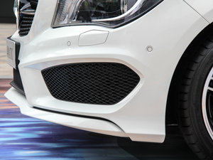 2014��CLA 260 4MATIC �������^