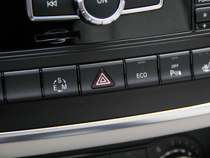 2014CLA 260 4MATIC п؅^