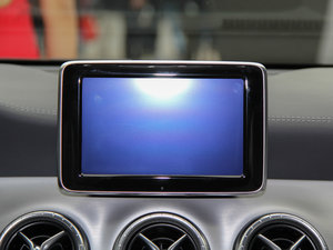 2014CLA 260 4MATIC п؅^