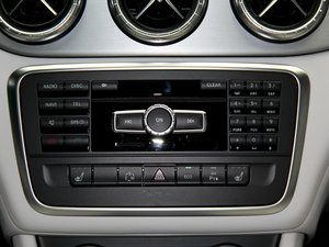 2014CLA 260 4MATIC {