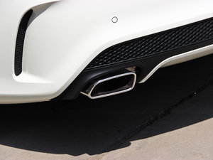 2014CLA 260 4MATIC ^