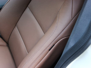 2014CLA 260 4MATIC g