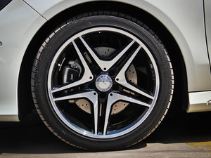 2014��CLA 260 4MATIC ��(x��)��(ji��)���^