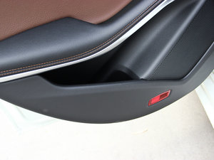 2014CLA 260 4MATIC g