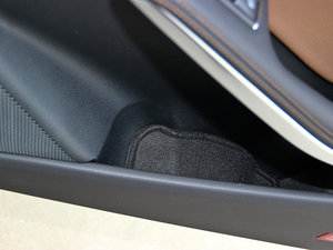 2014CLA 260 4MATIC g