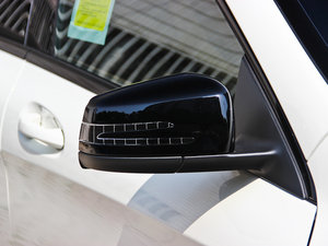 2014CLA 260 4MATIC ^