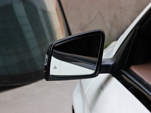 2014CLA 260 4MATIC ^